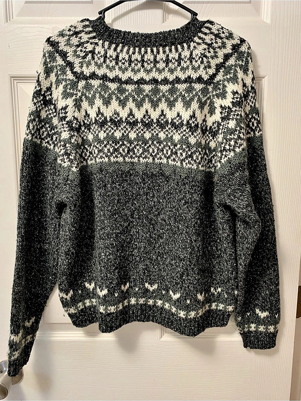 D.D. Sloane Women's Fair Isle Crewneck Sweater Size Large - Picture 2 of 5